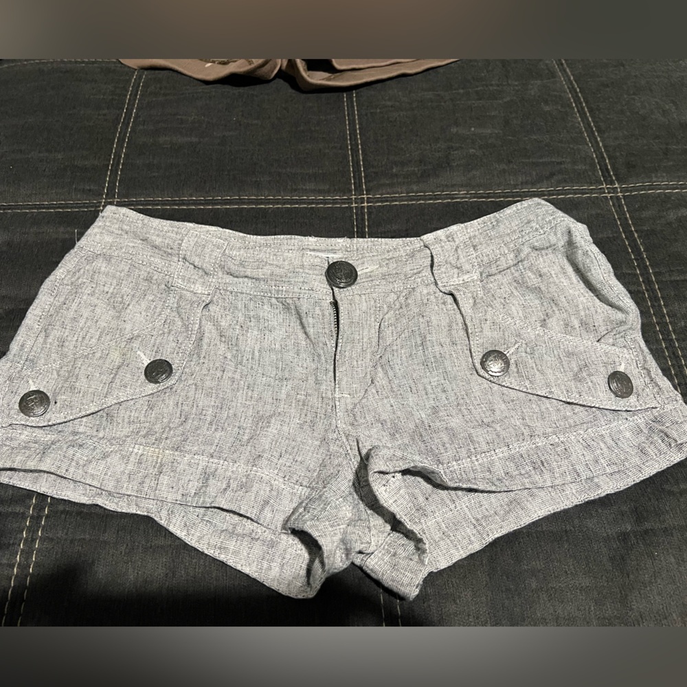 Grey shorts
